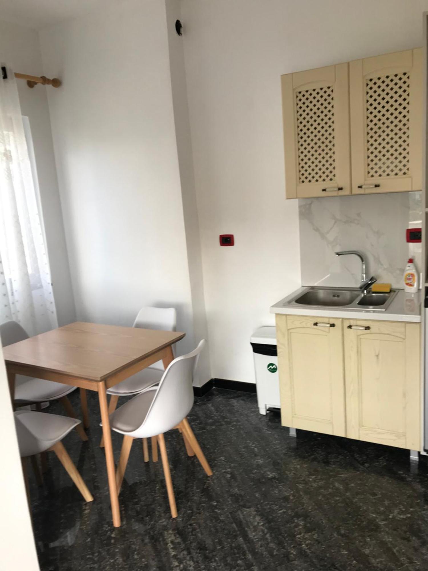 Glaunkel Hébergement de vacances Ksamil